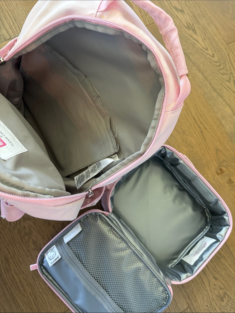 Hello Kitty Pink Backpack and Matching Lunch Bag Set - Picture 2 of 2